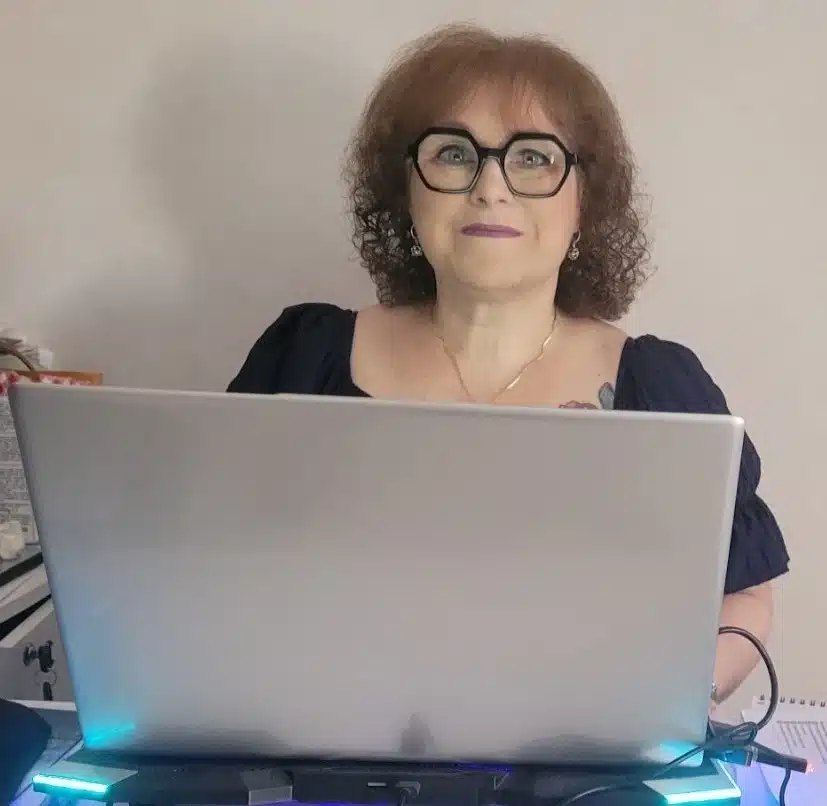 Qui suis-je Muriel MOLINA